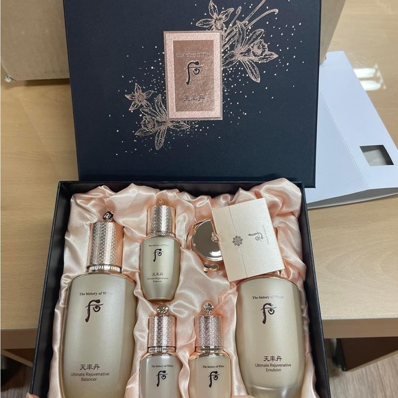 The history of Whoo Cheonyuldan Ultimate Regenerating 2Pcs Special Gift set